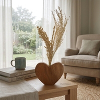 Florero Decorativo en Forma de Corazón de Madera de Caoba Hecho a Mano, Centro de Mesa de Madera Sólida Sostenible