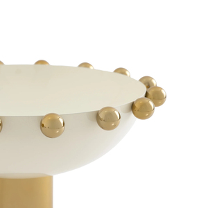 Tazón para servir con adornos dorados, elegante plato para crema con esferas metálicas pulidas en el borde sobre una base de pedestal de columna robusta - Product Image 4