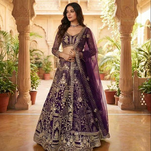 Lehenga Choli de créateur pour mariage avec broderie de sequins, Cancan et Patta en toile, fausse fourrure extensible, tenue de soirée - Product Image 1