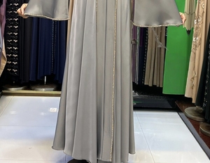 Abaya Modeste de Dubaï en Gros, Perlée et Pailletée, à Manches Longues, Traditionnelle Musulmane, Faite à la Main, pour Mariage, Respirante, Col en V pour Femme - Product Image 2
