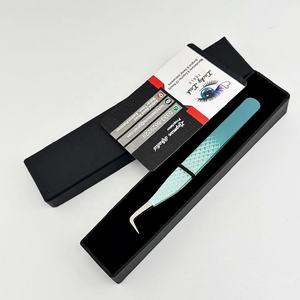 Vente chaude 90 degrés méga-volume pince à cils classique cils marque privée durable coeur poignée CNC botte Volume pince à épiler - Product Image 6