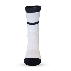 Calcetines deportivos para hombre al por mayor con logotipo personalizado, calidad premium, servicio OEM, precio de fábrica, con material personalizado. - Product Image 4