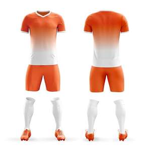 Ensemble de maillots de football respirant en polyester avec technique de sublimation, comprenant le nom de l'équipe, logo personnalisé, short, uniforme de football à séchage rapide, haute qualité - Product Image 4