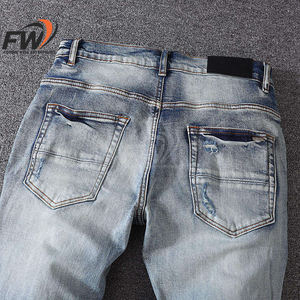 กางเกงยีนส์เดนิมทรงตรงหลวมสไตล์เรโทรแบบสตรีทแฟชั่นสั่งทำขายส่งสำหรับผู้ชาย ผ้าฝ้ายเดนิมฟอกสีอ่อน - Product Image 6