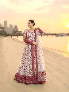 Conjunto de Salwar Kameez de Poliéster/Algodón Tejido con Bordado Floral Elegante para Mujer, Vestido Tradicional para Bodas y Fiestas - Product Image 4