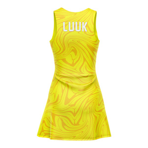 Jupe de tennis pour femmes, vêtements de sport haut de gamme, tissu jersey extensible à séchage rapide pour l'entraînement sur le terrain, la compétition, motif et couleur personnalisés - Product Image 2