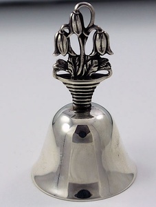 กระดิ่งลายดอกไม้ กระดิ่งตกแต่งแบบดั้งเดิมสำหรับห้องนั่งเล่นที่บ้าน - Product Image 1