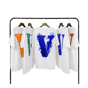 T-shirt blanc surdimensionné pour homme avec imprimé lettre V colorée au dos, manches courtes, col rond, 100% coton jersey respirant - Product Image 6