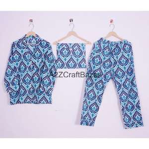 Conjunto de Pijama de Algodón 100% para Mujer, Ideal para Fiestas, Cuello en V, Manga Larga, Estampado Floral, Ropa de Dormir Cómoda para Toda Temporada - Product Image 1