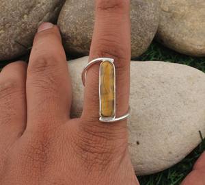 Bague vintage en argent sterling avec œil de tigre massif serti clos, pour femme, bijou classique en pierre naturelle pour mariage et soirée - Product Image 1