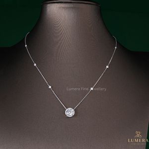 Collier pendentif halo de luxe avec diamant rond et chaîne à maillons ornée de diamants certifiés IGI, bijoux en diamant de laboratoire pour votre femme - Product Image 1