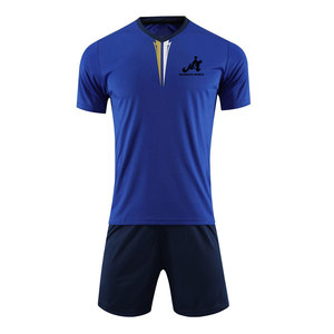 Maillots et shorts de football professionnels fabriqués en matériau durable, conçus pour un confort et des performances optimaux sur le terrain - Product Image 1