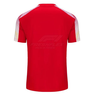เสื้อฟุตบอลแขนสั้นแบบใหม่ พิมพ์ลายโลโก้ตามสั่ง ระบายอากาศได้ดี ผลิตจากโพลีเอสเตอร์ 100% ขายส่งราคาถูก - Product Image 2