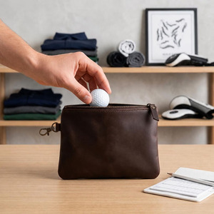 Pochette de golf en cuir faite à la main, avec fermeture éclair de qualité supérieure et organisation pratique, en vente à prix réduit. - Product Image 5