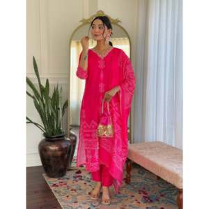 <b>Women's</b> Straight <b>Suit</b> Set with Printed French Crepe Kurti Pant and Dupatta - Product Image 6