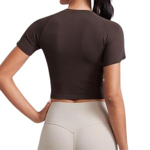 Coffee Brown Fitted Women Yoga Crop Tops Nylon Spandex Breathable Shape Retention Wholesale Sports Shirts - Product Image 2