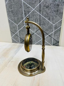 งานฝีมือโบราณ นาฬิกาตั้งโต๊ะทองเหลืองสมัยใหม่ พร้อมเข็มทิศ ทำด้วยมือ ของตกแต่งโต๊ะสไตล์ทะเลแบบพกพา - Product Image 4