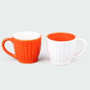 Ensemble de tasses à thé en céramique dynamique, en grès émaillé avec un design scandinave mignon, compatible micro-ondes et comprenant une cuillère pour les amateurs de thé - Product Image 3