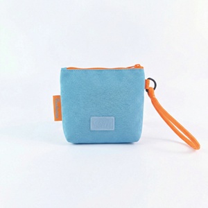 กระเป๋าซิปไนลอนคุณภาพสูง สีตามสั่ง พร้อมสายคล้องข้อมือถอดได้ ขนาด 5 นิ้ว สำหรับทุกเพศ พกพาสะดวก ใช้เก็บอุปกรณ์เสริมและของใช้สำหรับเดินทาง - Product Image 3