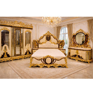 Juego de Dormitorio Clásico de Lujo Maharani con Armario y Tocador, Colección de Dormitorio Tallada de Lujo Palace, Dormitorio con Almacenamiento Inteligente, EE. UU. - Product Image 1