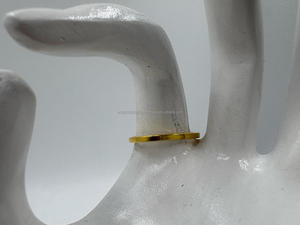 Anillo de racimo chapado en oro de estilo clásico Mejor precio Banda de declaración de moda para uso diario o regalo de boda - Product Image 2