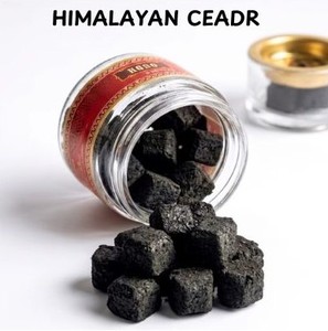 Bakhoor de Madera de Cedro del Himalaya en Forma Cuadrada |   Incienso Árabe Premium en Cuadrados para el Hogar y Fragancia Duradera de Cedro del Himalaya - Product Image 1