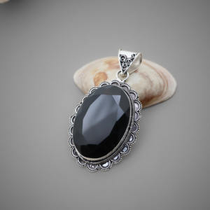 Pendentif en pierre précieuse onyx noir plaqué argent – Collier ovale – Bijou bohème, cadeau pour elle - Product Image 2