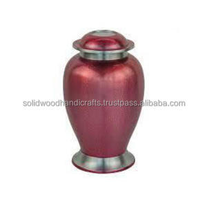 Urnes pour adultes en laiton Urnes faites à la main pour urnes décoratives masculines et féminines Urnes funéraires de haute qualité - Product Image 1