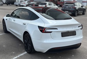 รถยนต์มือสอง Tesla Model 3 RWD ปี 2025 - Product Image 4