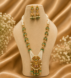 Ensemble collier et boucles d'oreilles longs en moissanite plaqué or, qualité supérieure, style antique, pour collection de mariage. - Product Image 1