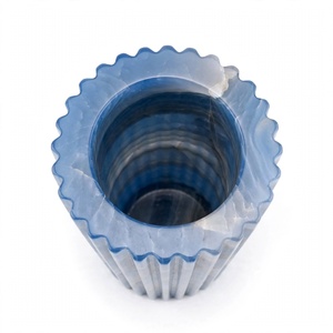 Jarrón de Ónix Azul Natural Acanalado y Estriado, Hecho a Mano, con Diseño Cónico y de Columna, Florero de Piedra de Lujo para Mesa Consola de Sala de Estar - Product Image 4