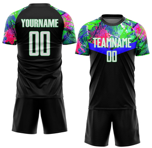 เสื้อฟุตบอลแบบแห้งเร็ว พิมพ์ลายแบบซับลิเมชั่น ระบายอากาศได้ดี เป็นมิตรกับสิ่งแวดล้อม ผลิตจากโพลีเอสเตอร์ 100% ป้องกันแบคทีเรีย ชุดทีมเต็มรูปแบบ สำหรับผู้ชาย พร้อมโลโก้แบบกำหนดเอง - Product Image 4