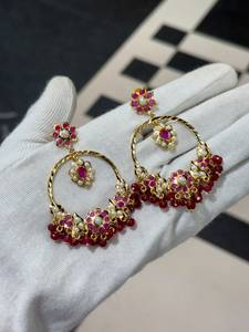 Boucles d'oreilles pendantes à motif floral, plaquées or, rubis et perles, bijoux de mariage vintage pour femmes - Product Image 5