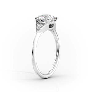 Anillo de Plata S925 con Moissanita Facetada en Forma de Flecha, Diseño Lateral Especial, Regalo de San Valentín para Mujer - Product Image 4