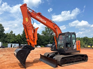 รถขุดรุ่น ZX135US-6 ประสิทธิภาพสูง สำหรับงานก่อสร้างถนน งานสาธารณูปโภค และการพัฒนาพื้นที่ - Product Image 3
