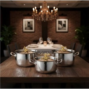 Batterie de cuisine de luxe en acier inoxydable martelé à la main, écologique, avec boutons de couvercle papillon européens, casseroles et poêles à poignées latérales - Product Image 1