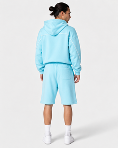 Shorts Bermuda Homme Bleu Azure Personnalisés avec Ligne Contrastante, en Coton Molletonné de Haute Qualité, Respirant, Coupe Ample, avec Poche Latérale - Product Image 6