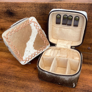 Handmade Cowhide Leather Travel Jewelry Case for Necklaces <b>Rings</b> Earrings Storage and Organization Versatile Gift for Women's - Product Image 2