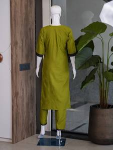NUEVO LANZAMIENTO: VESTIDO DE PATCHWORK EN TELA FUIX GEORGETTE, COMPLETAMENTE CONFECCIONADO, AJUSTABLE HASTA LA TALLA 44 - Product Image 4