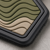 Pemasok Grosir Badge Pakaian PVC Ramah Lingkungan dengan Perekat Hook & Loop Tahan Air untuk Topi & Pakaian, Desain 3D Embossed Bentuk Hati, Bunga, dan Alfabet