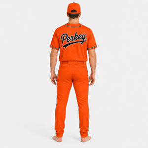 Uniforme de Béisbol Hecho con Material de Poliéster Duradero, Movimiento Flexible, Propiedades de Secado Rápido, Construcción Transpirable, Cómodo - Product Image 2