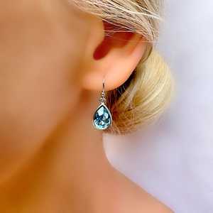Pendientes colgantes de plata de ley con cristal Swarovski azul aguamarina, elegantes y brillantes, regalo para mujer - Product Image 1