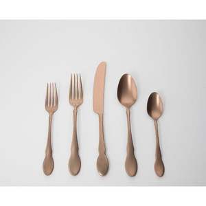 Vaisselle inspirée de la harmonie zen, conçue pour des tables paisibles, des réceptions éclairées et des rituels de repas modernes et calmes. - Product Image 5