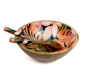 Ensemble de service à salade en bois rustique écologique fait à la main Ustensiles de cuisine naturels avec artisanat artisanal comprenant un bol et une cuillère - Product Image 2