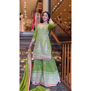 Hermoso Conjunto Sharara Verde Bordado con Top y Dupatta, Ropa India y Pakistaní, Talla L, Marca NF - Product Image 3