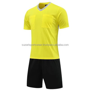 Conjunto de camiseta de árbitro para hombre, uniforme de árbitro de fútbol profesional con cuello en V, camisa y pantalones cortos de manga corta con bolsillos de juez - Product Image 1