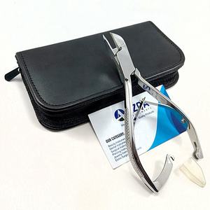 Coupe-ongles en acier inoxydable de qualité professionnelle pour ongles épais et incarnés, pince à ongles podologique avec poignée antidérapante - Product Image 2