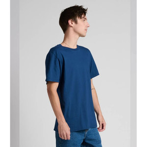 เสื้อยืดเปล่าสำหรับทุกเพศยี่ห้อ Jerzees รุ่น Bella+Canvas 3001 เสื้อยืดแบบ Unisex ตะเข็บข้าง รับสกรีนลายตามสั่ง - Product Image 2