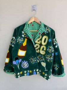 Chaqueta de terciopelo verde audaz y hermosa para despedida de soltera, estilo bohemio hippie, abrigo de diseño único bordado, prenda exterior unisex - Product Image 1