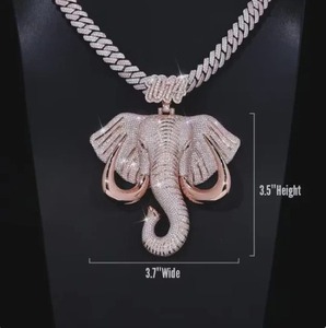 Colgante de Elefante de Plata 925 Bañado en Rodio con Moissanita VVS Engastada en Pavé, Estilo Hip Hop, Lujoso, Unisex - Product Image 3